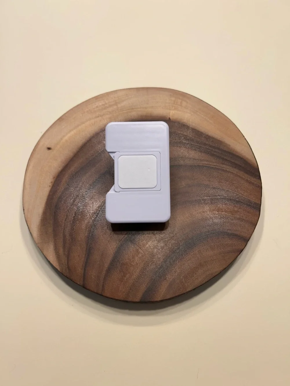 IN-N-OUT Phone Stand / Grip